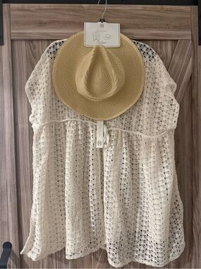 Lightweight Cream Crochet Women's Top – Breathable Summer Layer